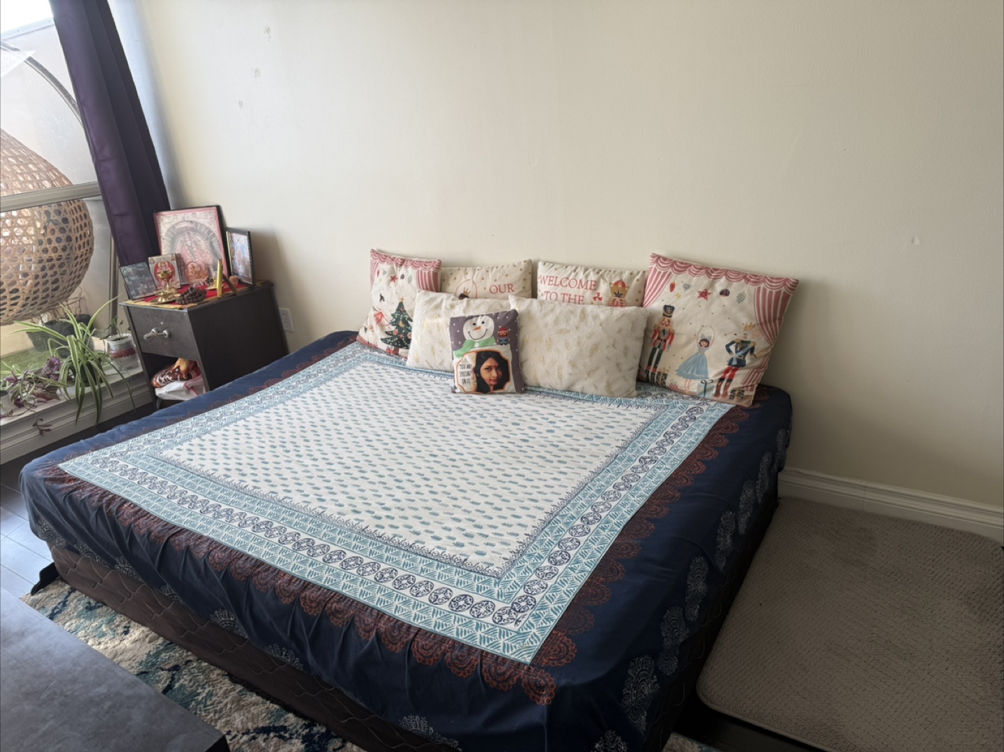 Double Size Mattress with Frame(free)
