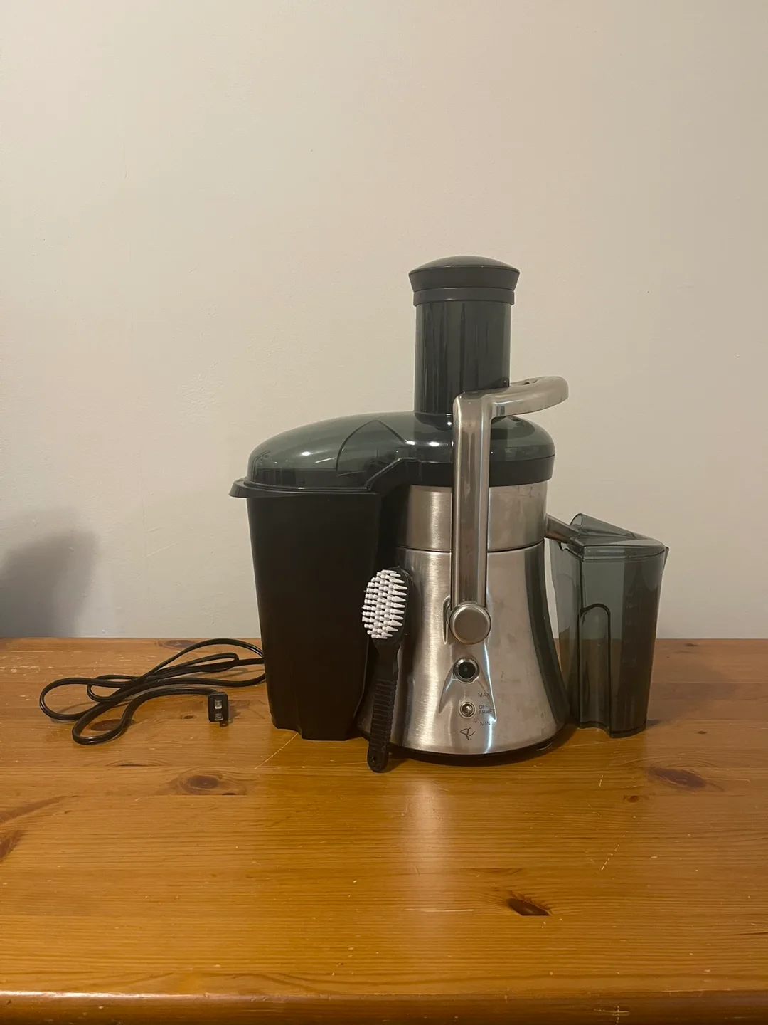 PC Stainless Steel Juice Extractor thumbnail