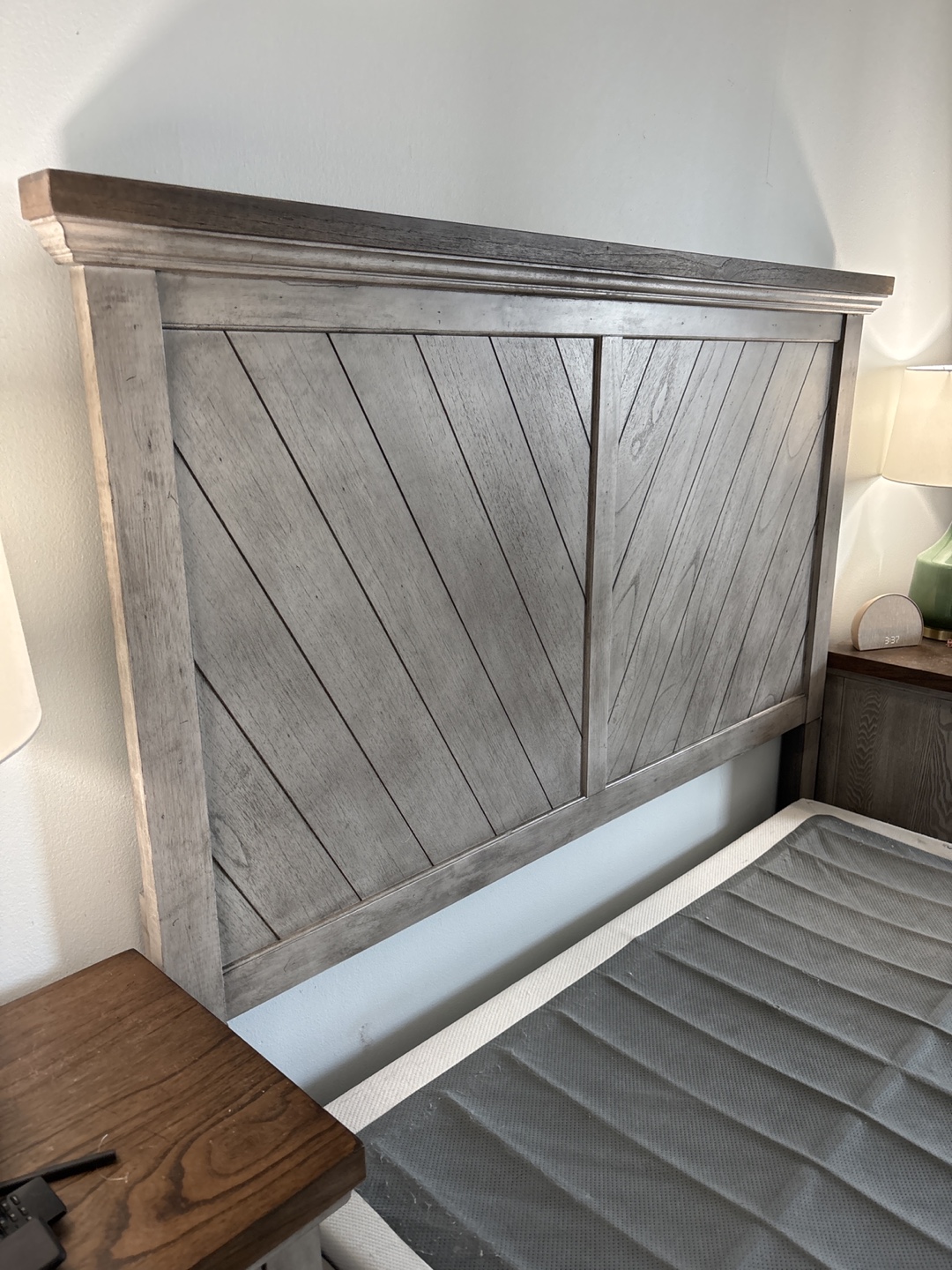 Queen Size Bed Frame & Foldable Box Spring - photo 5