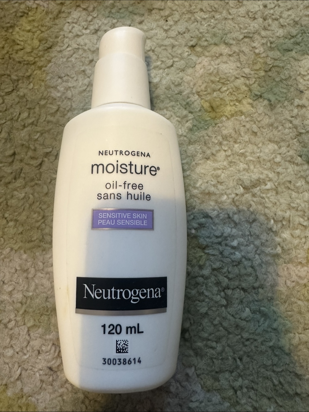 Neutrogena Moisture Oil-Free Sensitive Skin - 120 mL