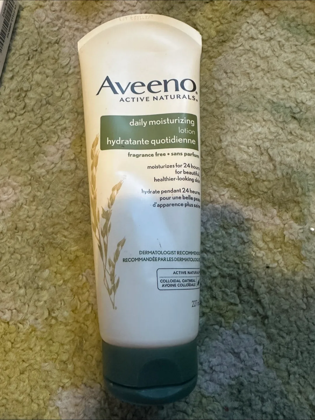 Aveeno Daily Moisturizing Lotion - 227ml thumbnail