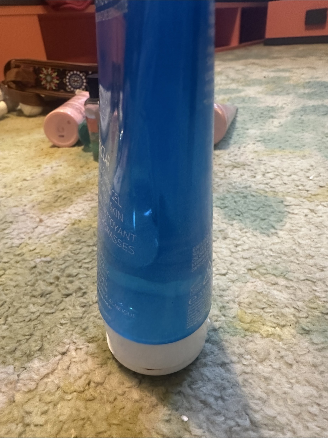 La Roche-Posay Effaclar Purifying Foaming Gel Cleanser - photo 2
