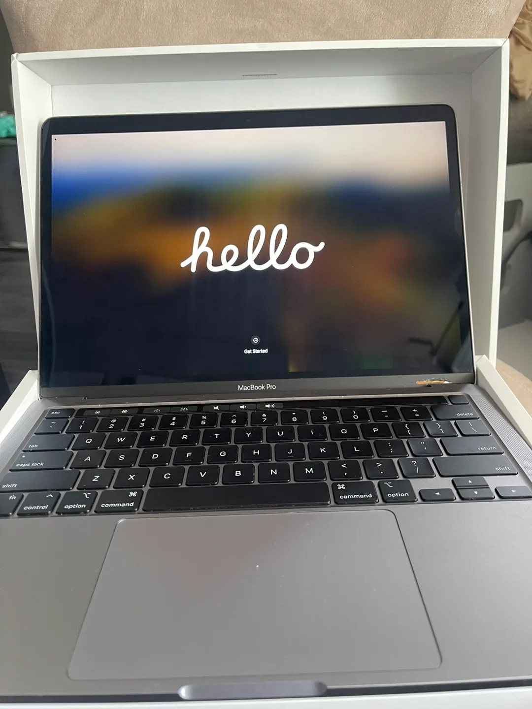 Like New Macbook Pro image indicator(3)