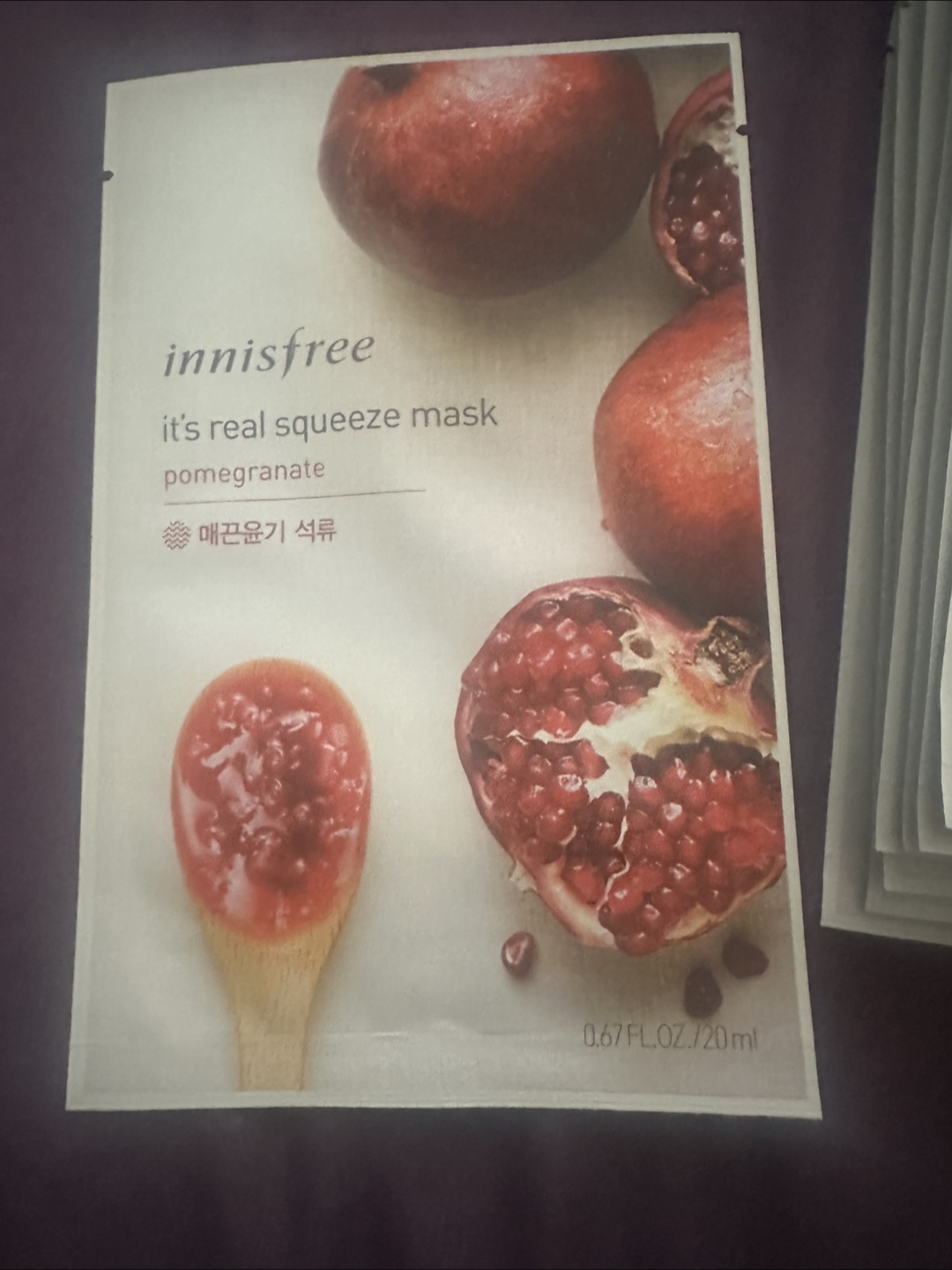 Innisfree It's Real Squeeze Mask - Pomegranate - photo 2