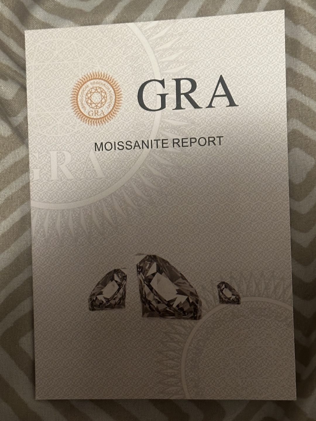 GRA Moissanite Stud Earrings - 5.0mm ( 2.0ct D) - photo 2
