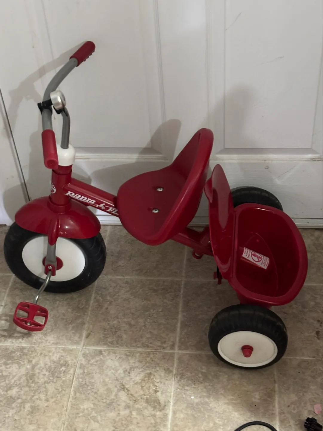 Radio Flyer Steer & Stroll Trike - Red thumbnail