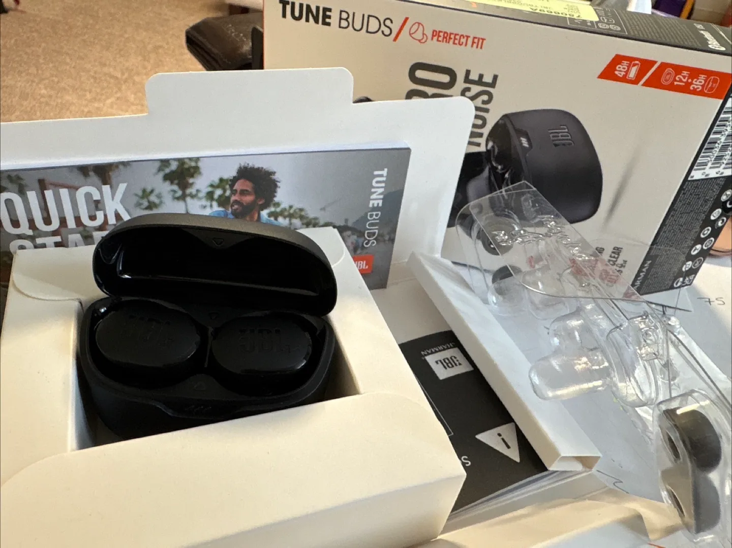New JBL Tune Buds - Black thumbnail