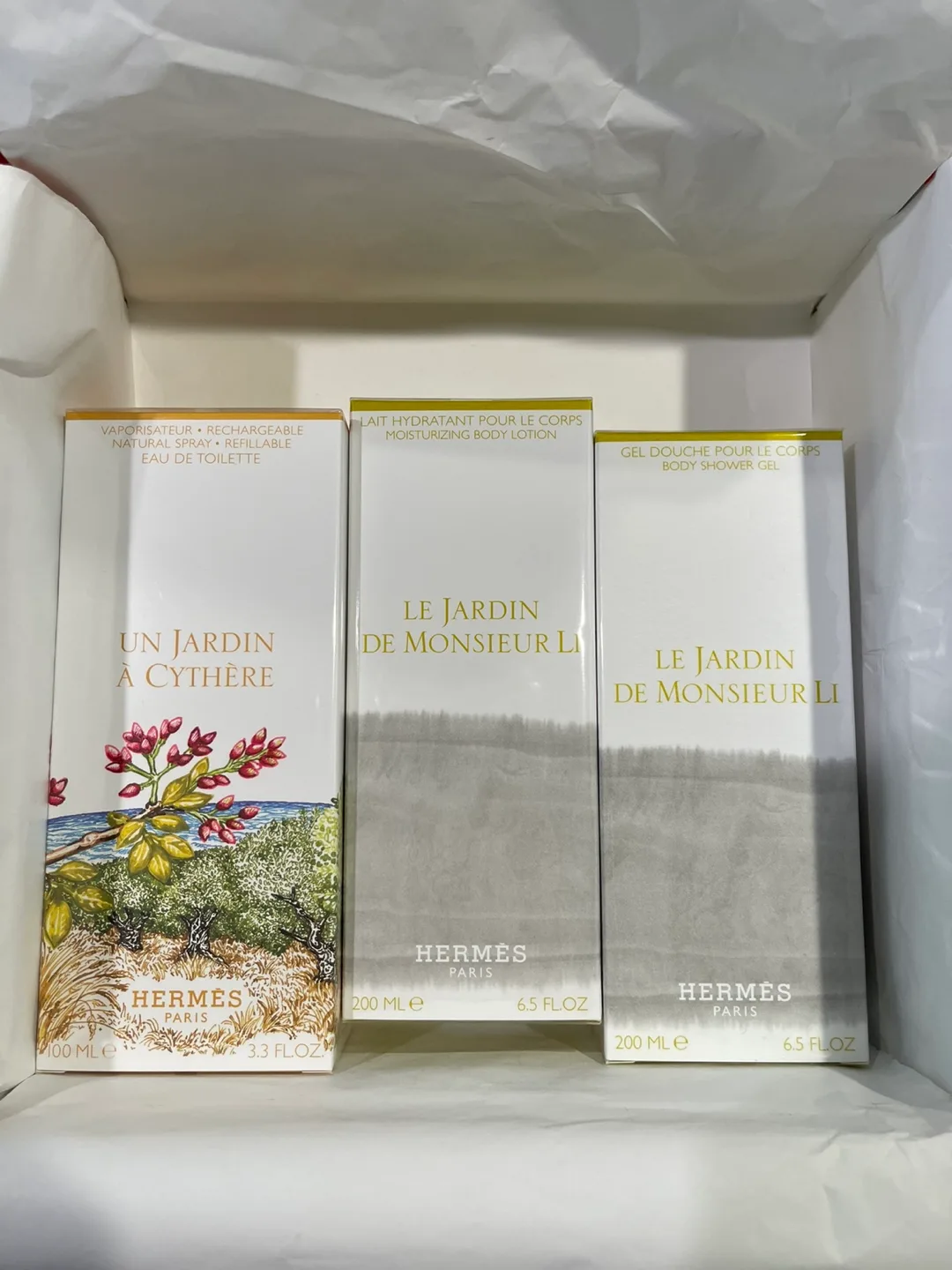 Hermès Un Jardin à Cythère fragrance,  lotion and shower gel set image indicator(3)