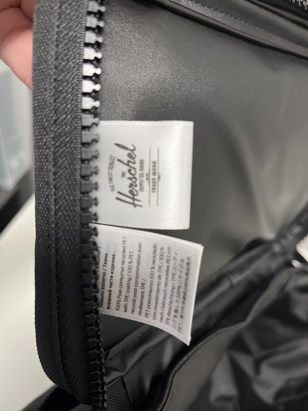 Herschel Black Lunch Box - photo 4