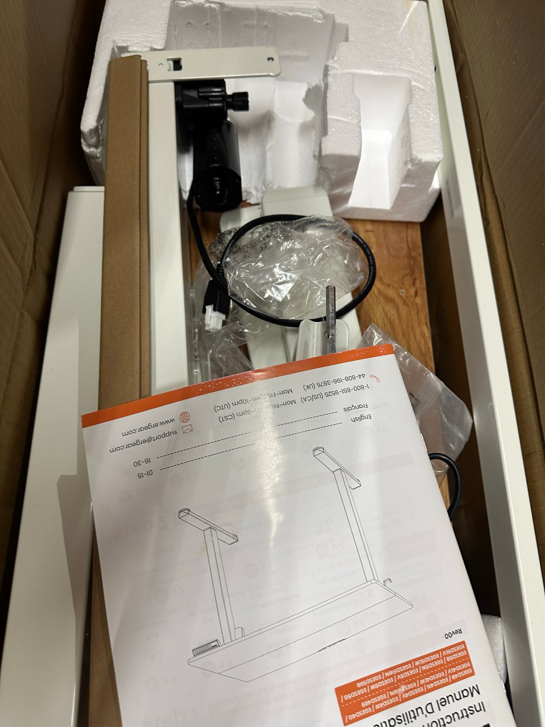 Electric Desk 40”x24” - photo 2