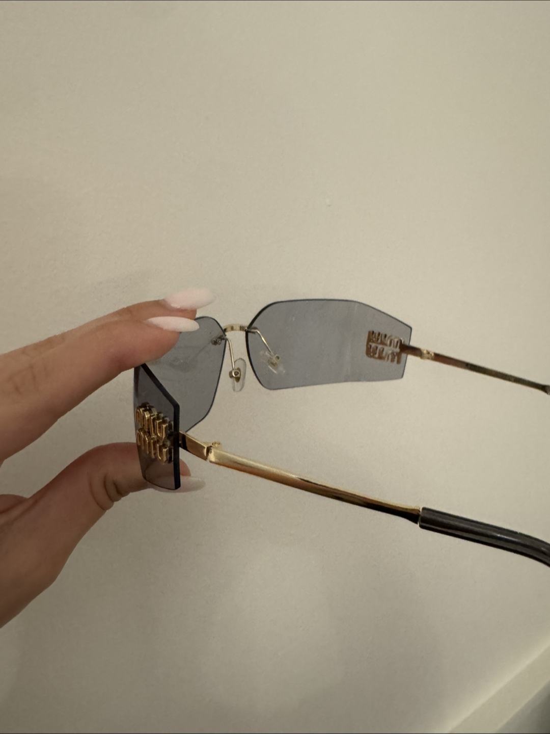 Miu Miu Sunglasses - photo 4