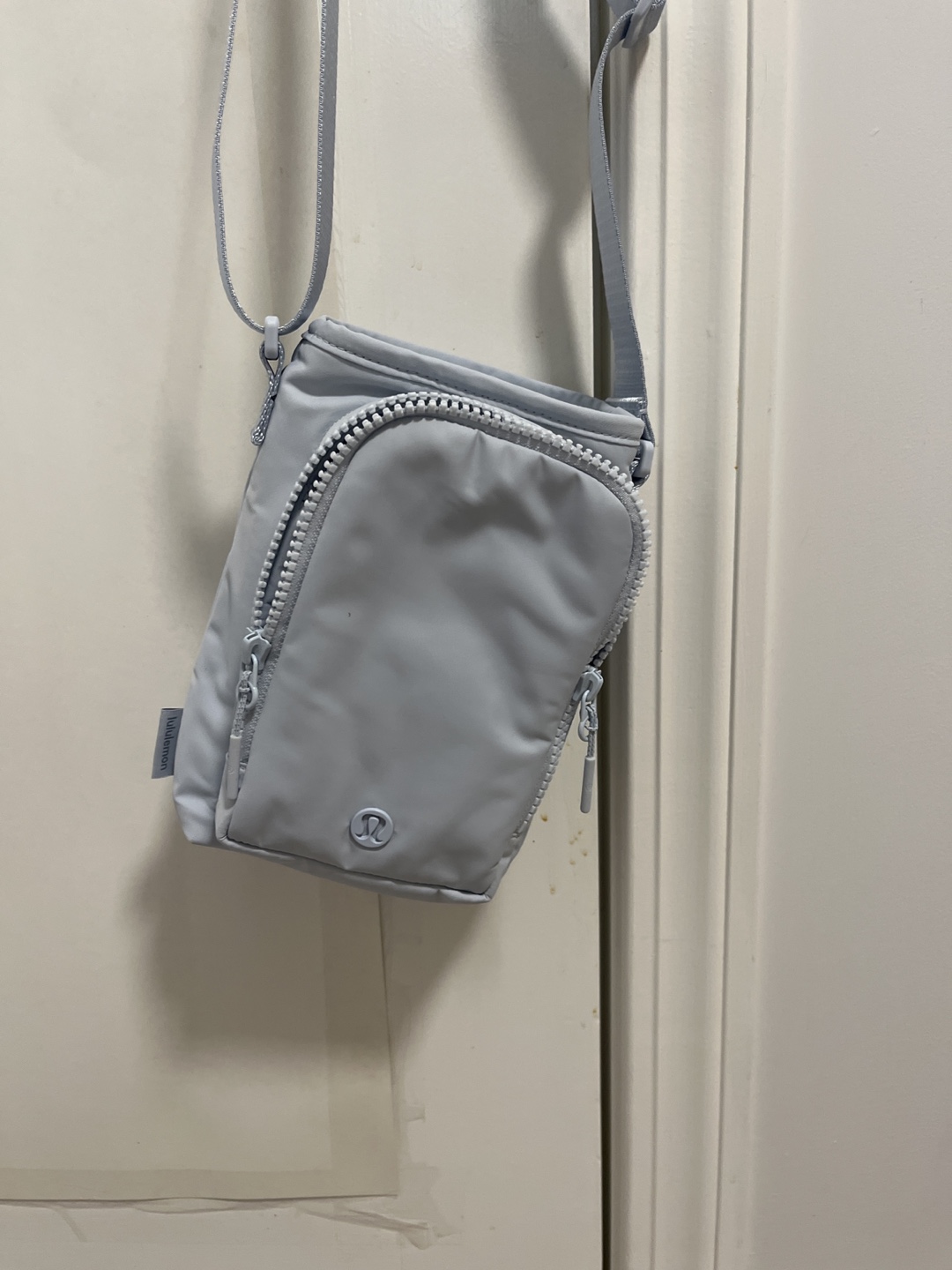 Lululemon Side Pouch - Light Blue