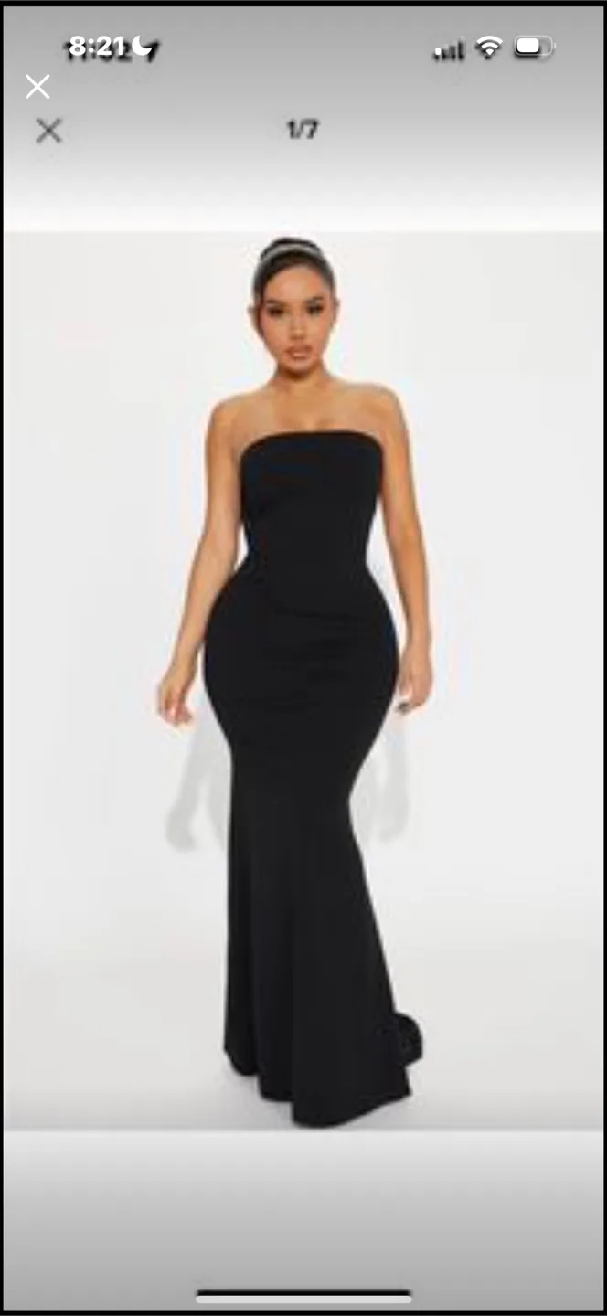 Fashion Nova Black Gown NEVER USED thumbnail