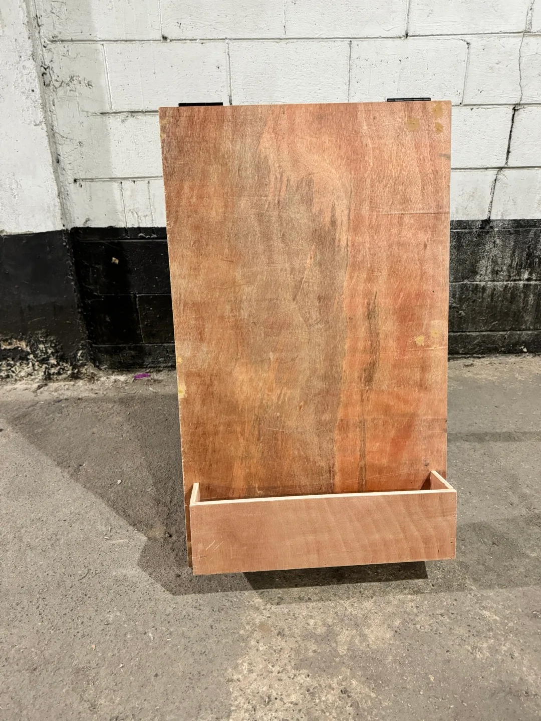 wooden A-frame sign image indicator(2)