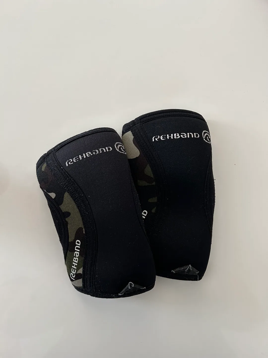 Rehband Rx 5mm elbow sleeve (pair) thumbnail