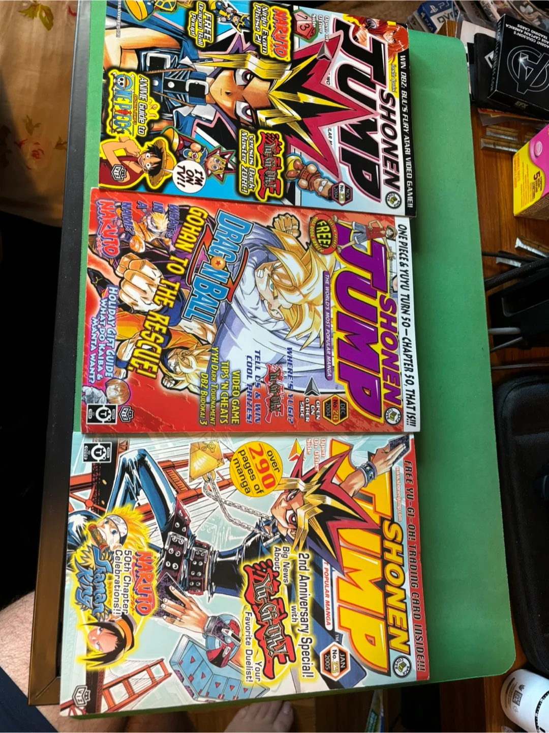 Shonen Jump Manga Lot - 2004-2006 39 issues image indicator(7)