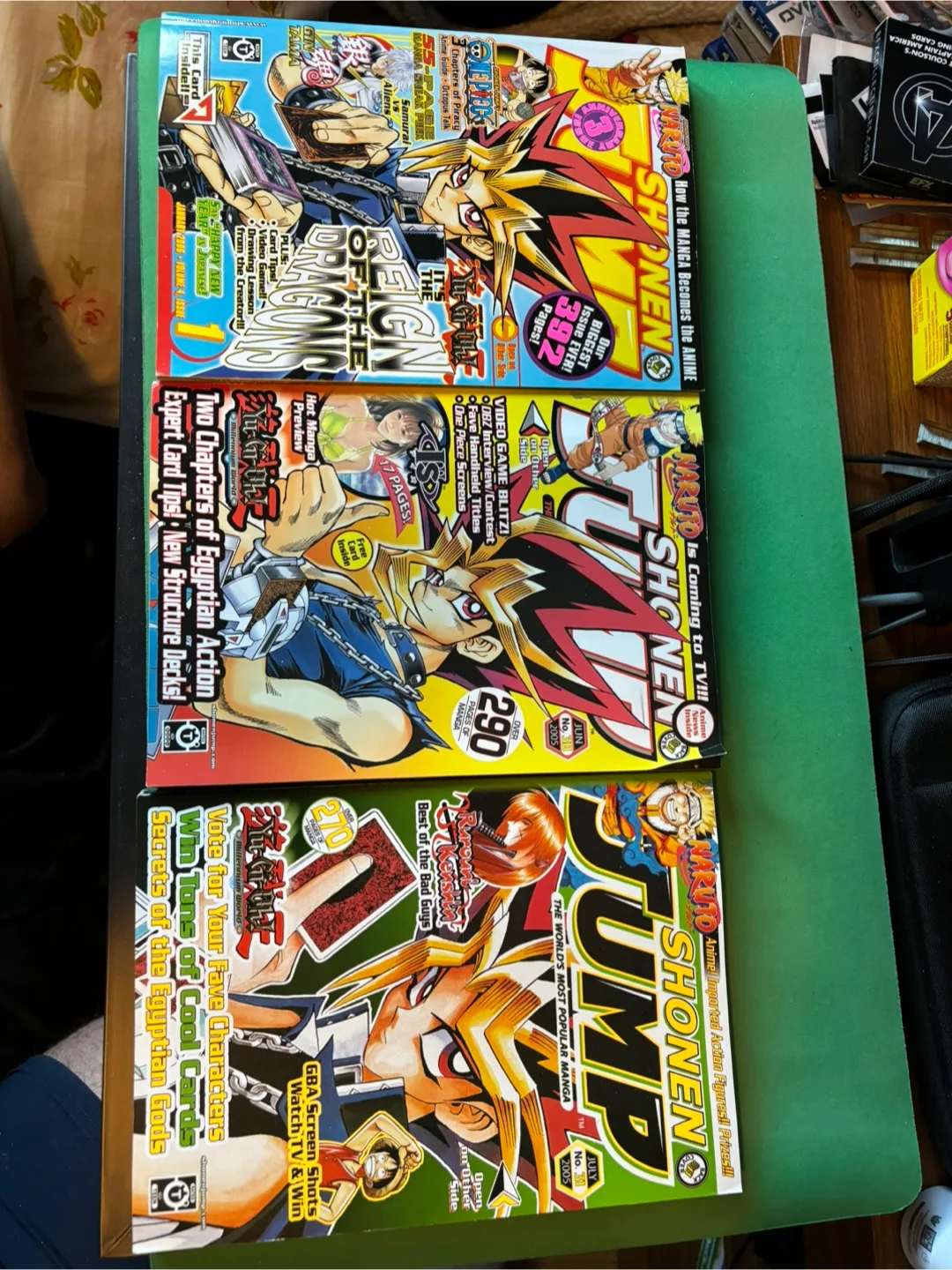 Shonen Jump Manga Lot - 2004-2006 39 issues image indicator(10)