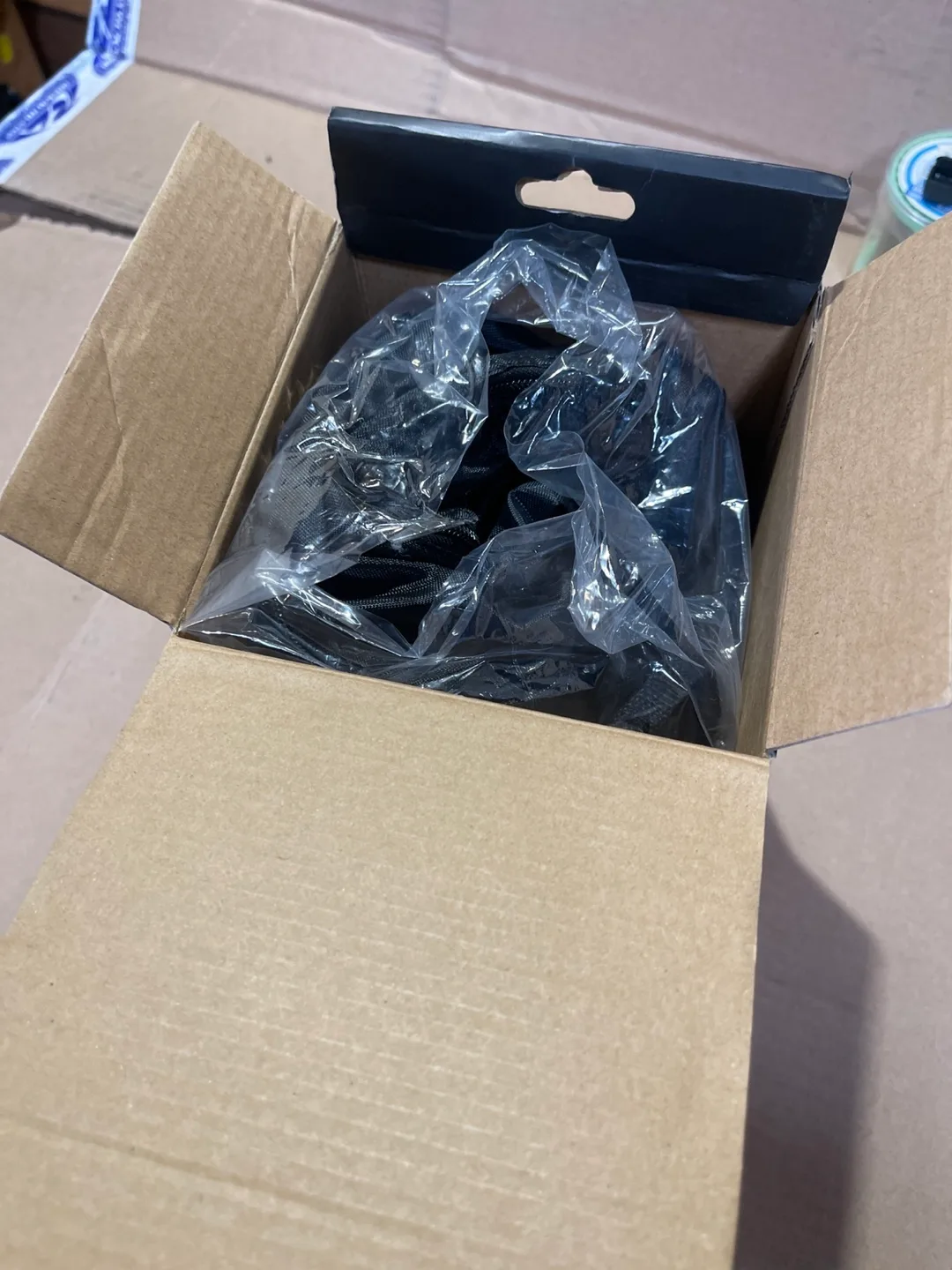 Raider Deluxe Helmet Storage Bag - New in Box! image indicator(3)