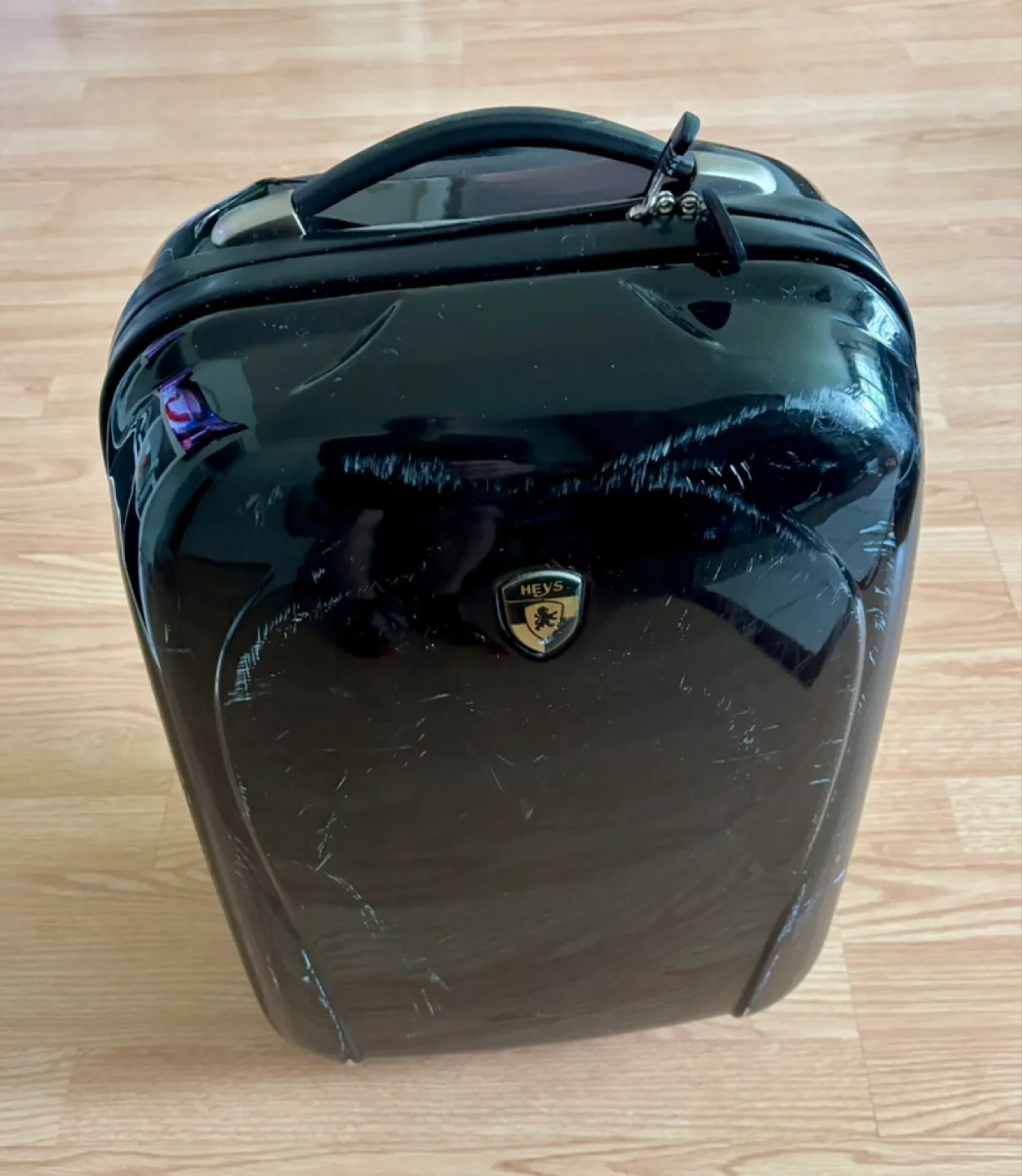 Heys xcase Black Rolling Luggage image indicator(3)