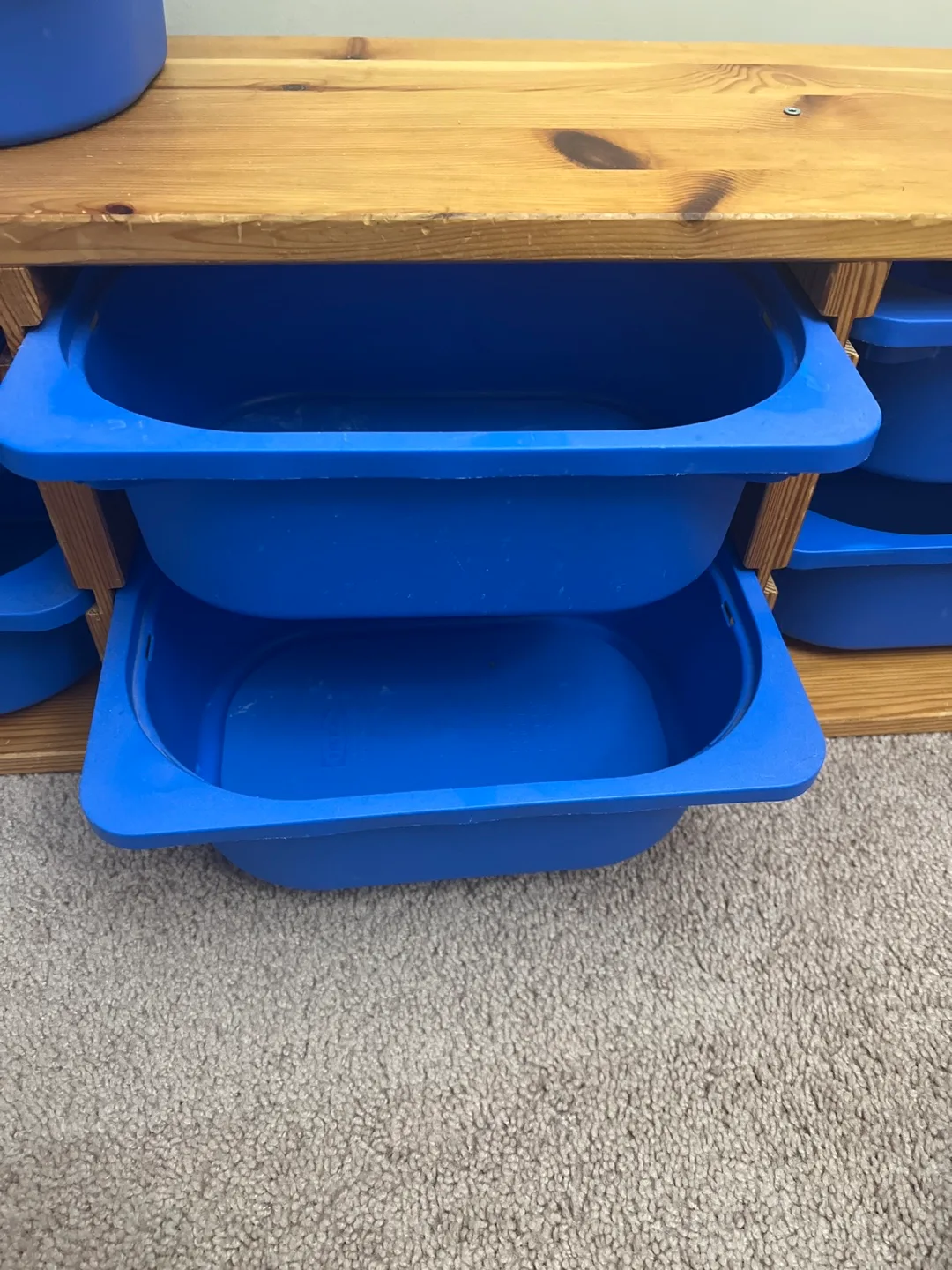 Storage unit with bins (mountable) image indicator(4)