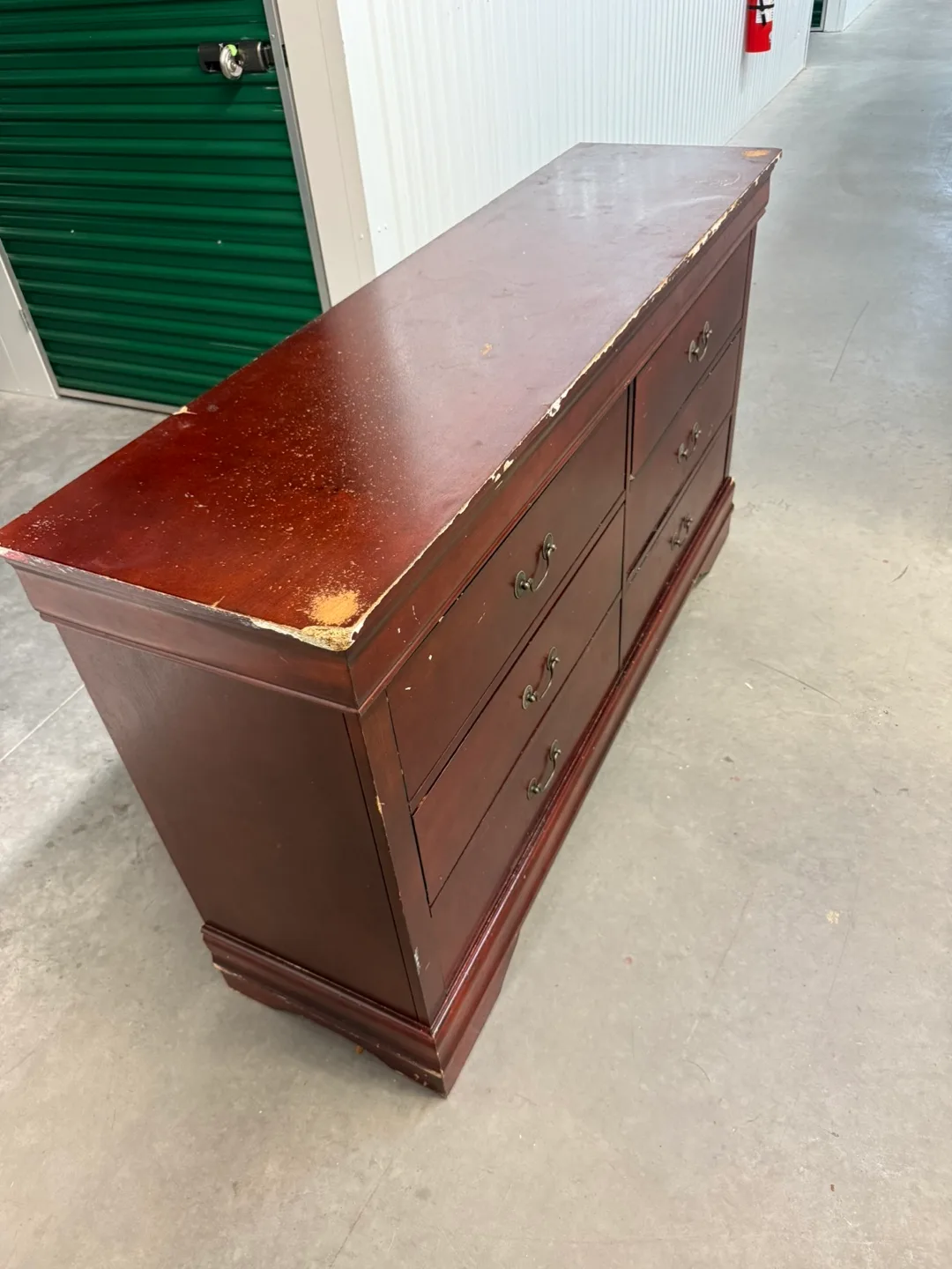 Wood Dresser image indicator(2)