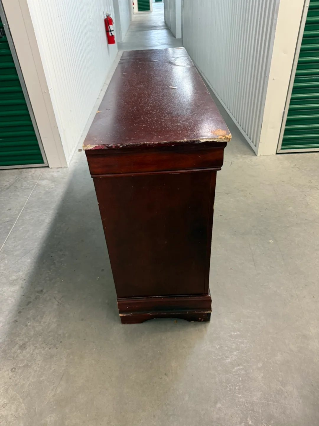 Wood Dresser image indicator(3)