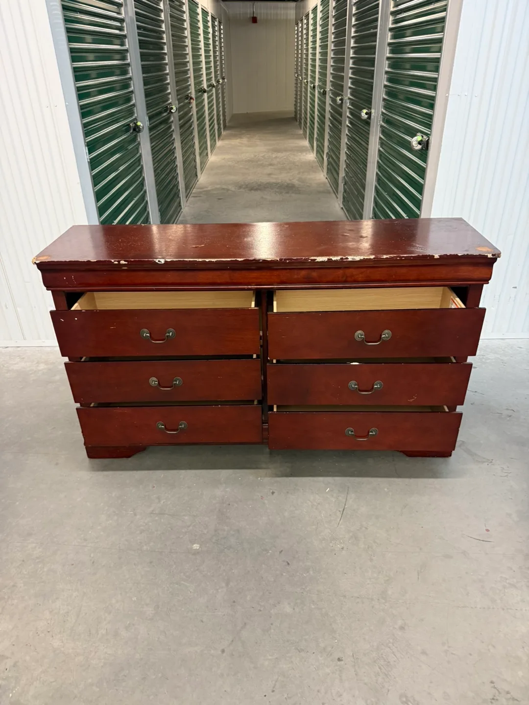 Wood Dresser image indicator(8)