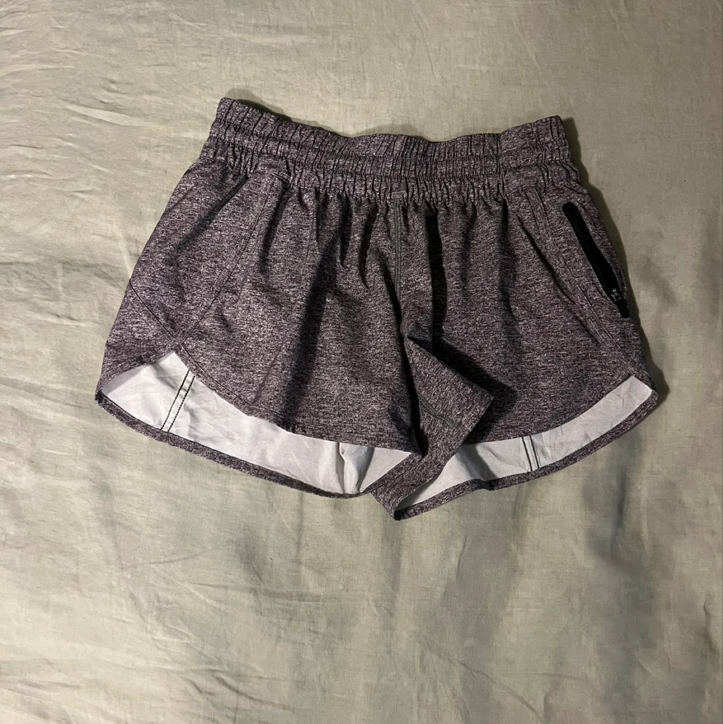 Lululemon Tracker Short V *4"' - size 8 image indicator(4)