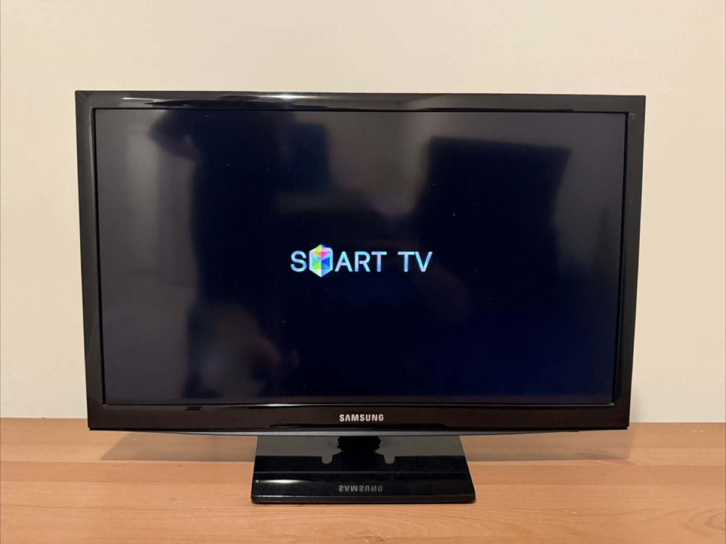 Samsung 24” Smart TV - photo 2
