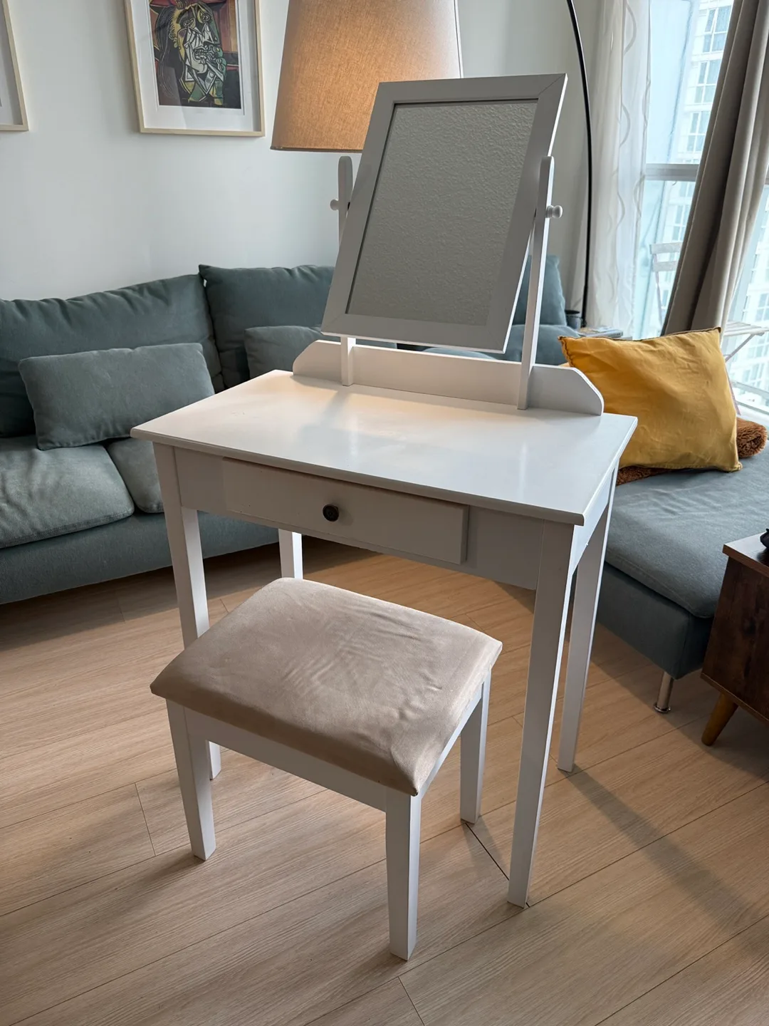 Dresser with Mirror & Stool