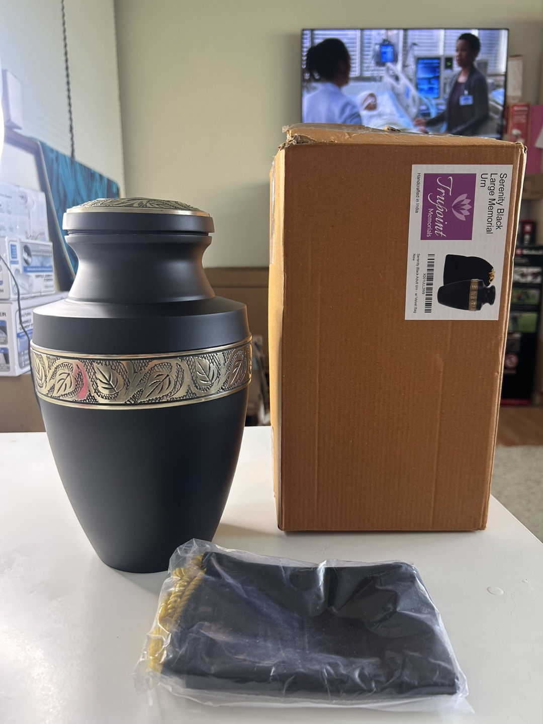 Trupoint Serenity Black Large Memorial Urn - photo 4
