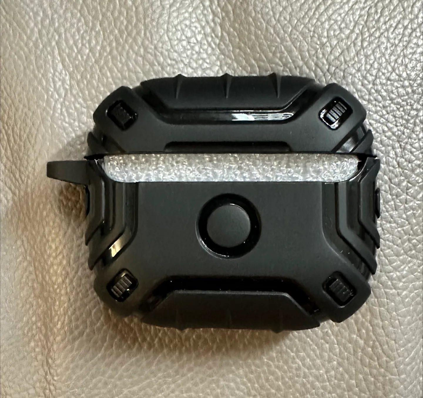 Black Protective AirPods Pro Case thumbnail