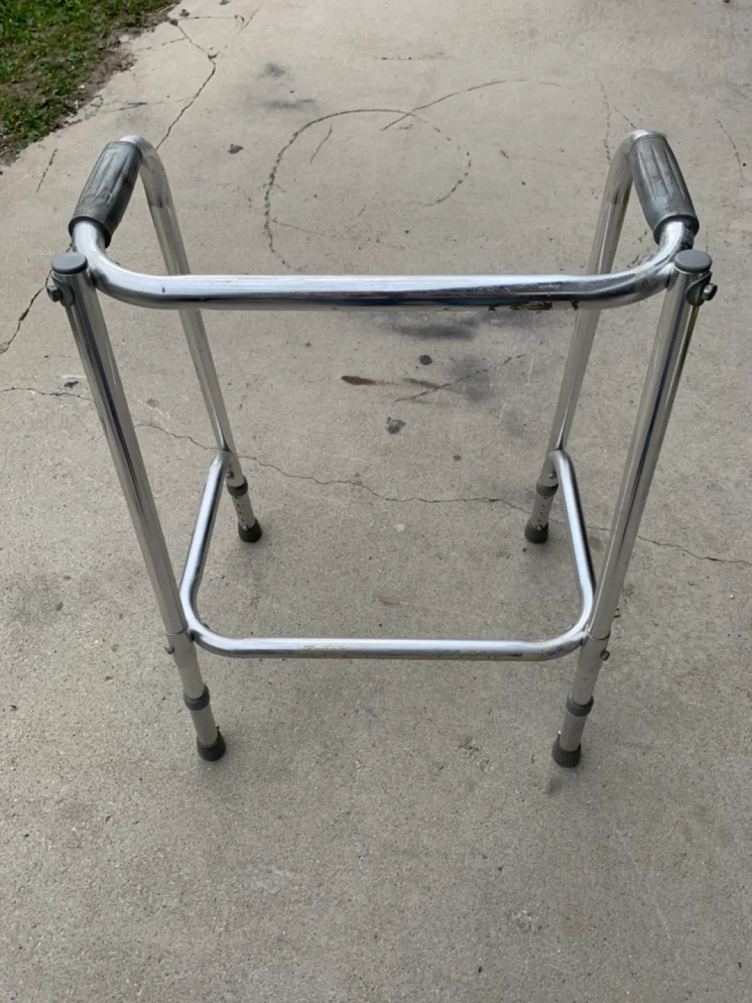 WALKER- ALUMINUM thumbnail