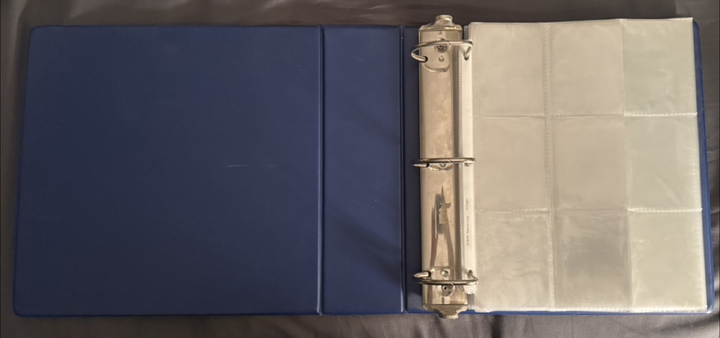 Baseball Card Binder w./26 Empty 9-Card Pages - photo 3