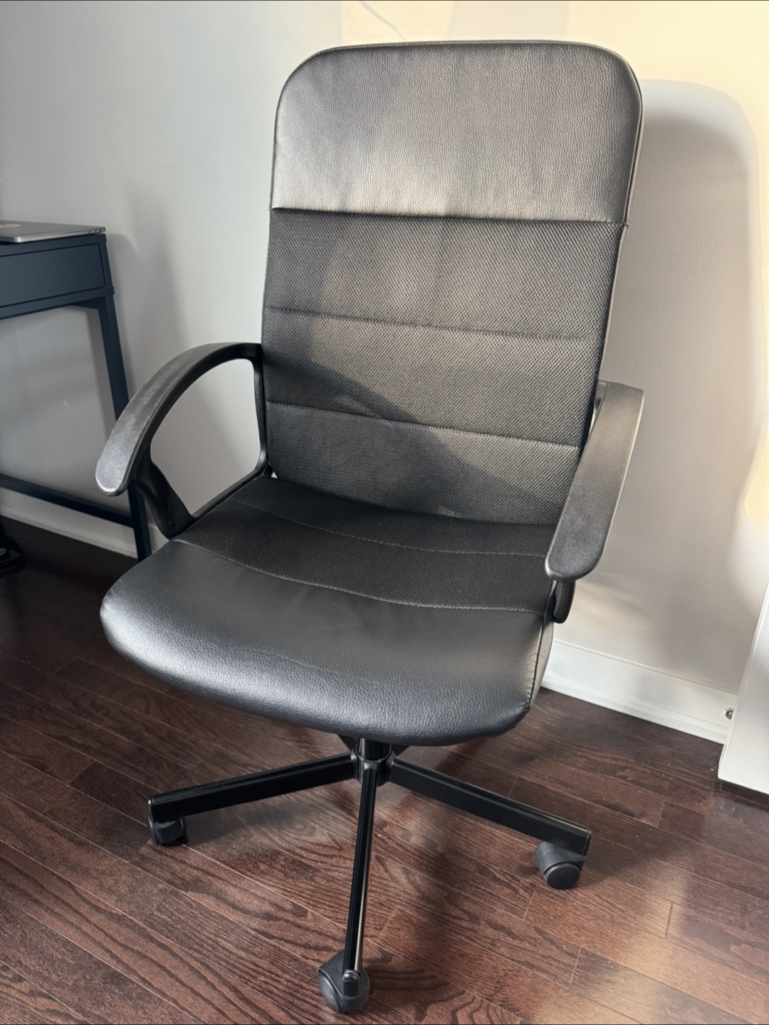 IKEA Office Chair - Black - photo 2