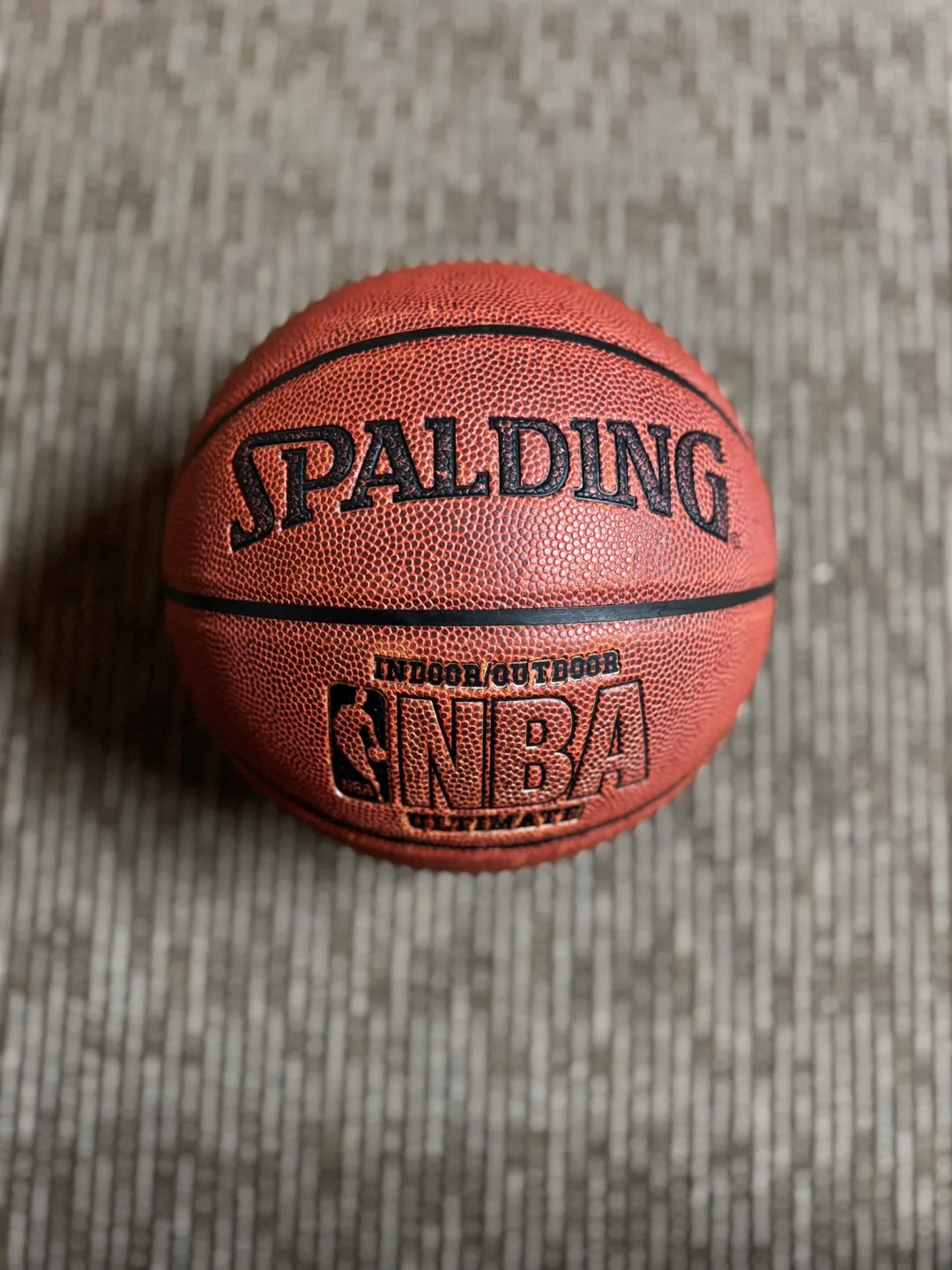 Spalding NBA Official Basketball – Indoor/Outdoor thumbnail