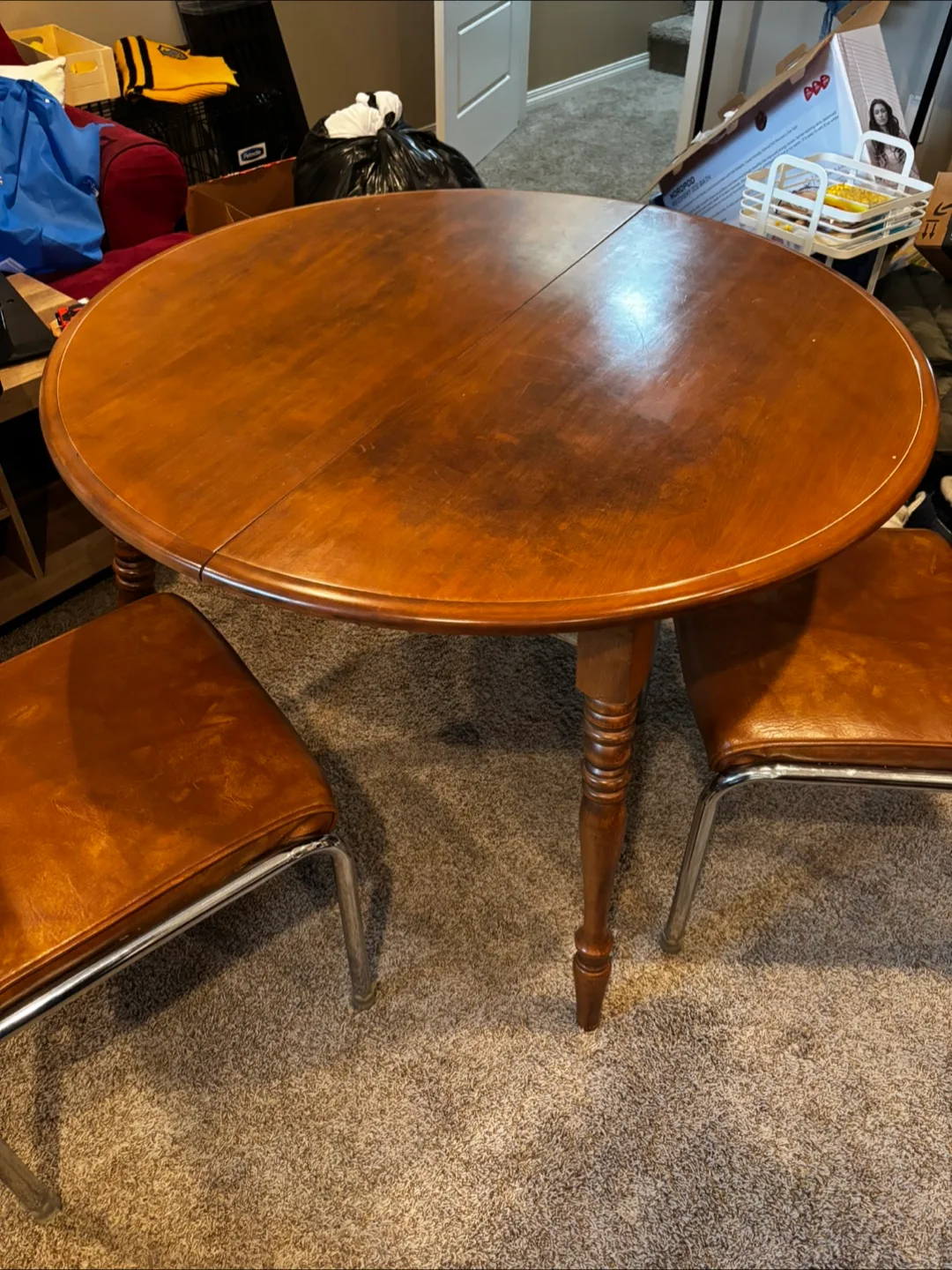 Table and Chairs thumbnail