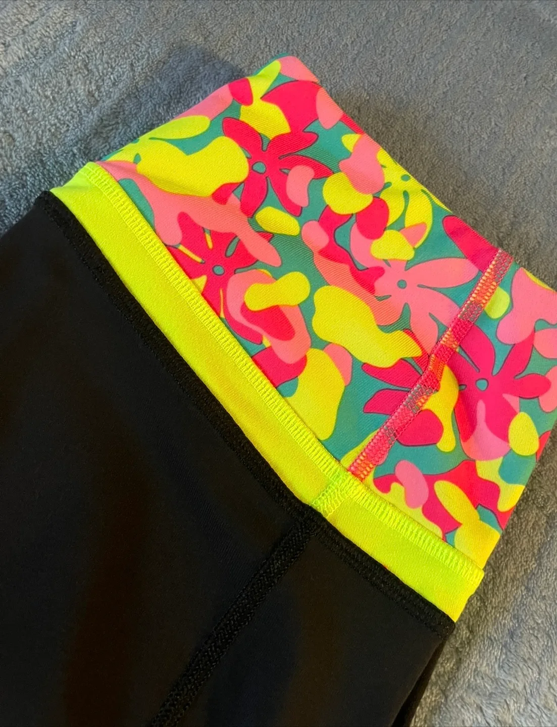 New Girl’s Ivivva (Lululemon) Flare Legging image indicator(4)