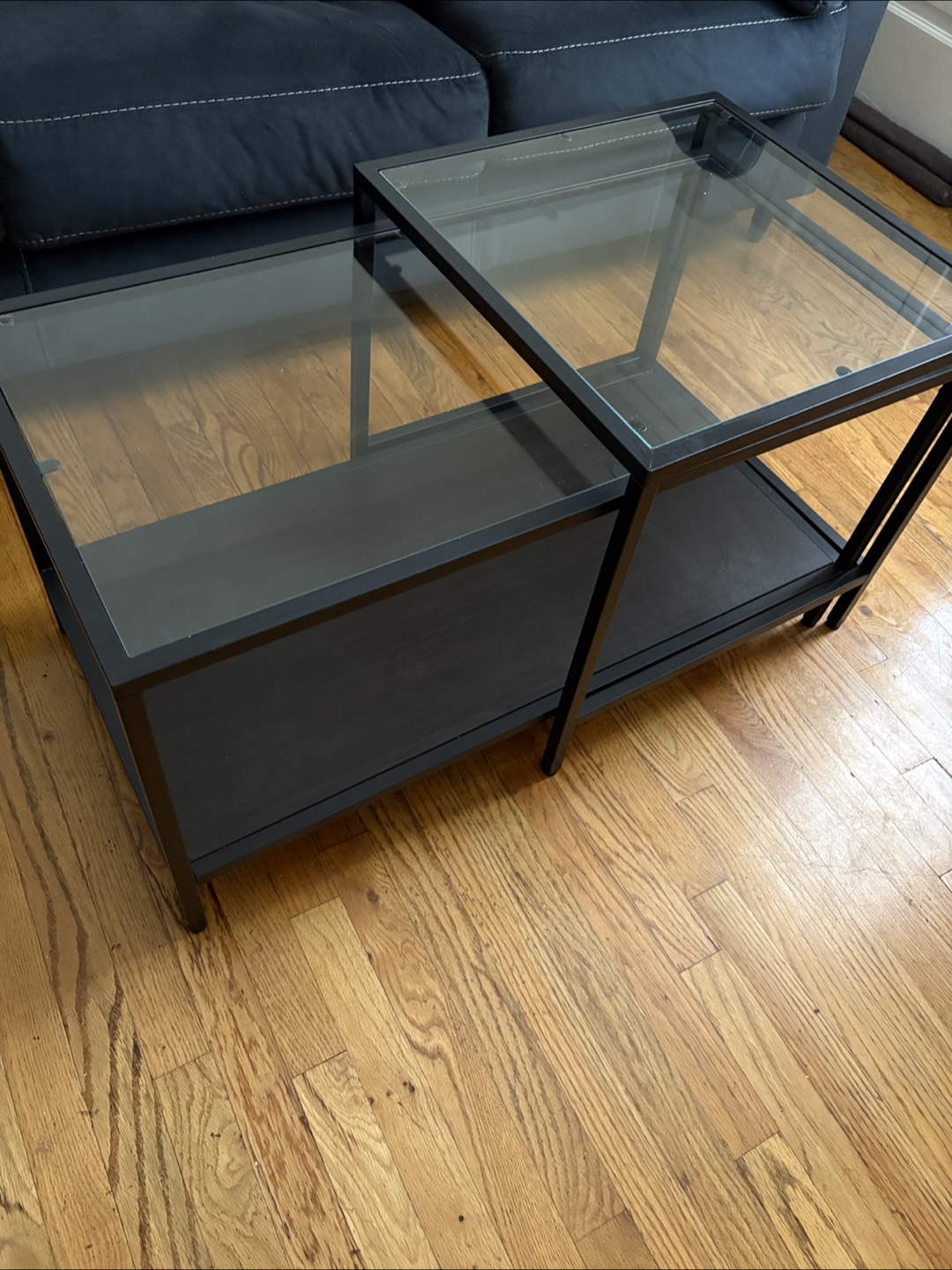 Black Metal & Glass End Table - photo 4