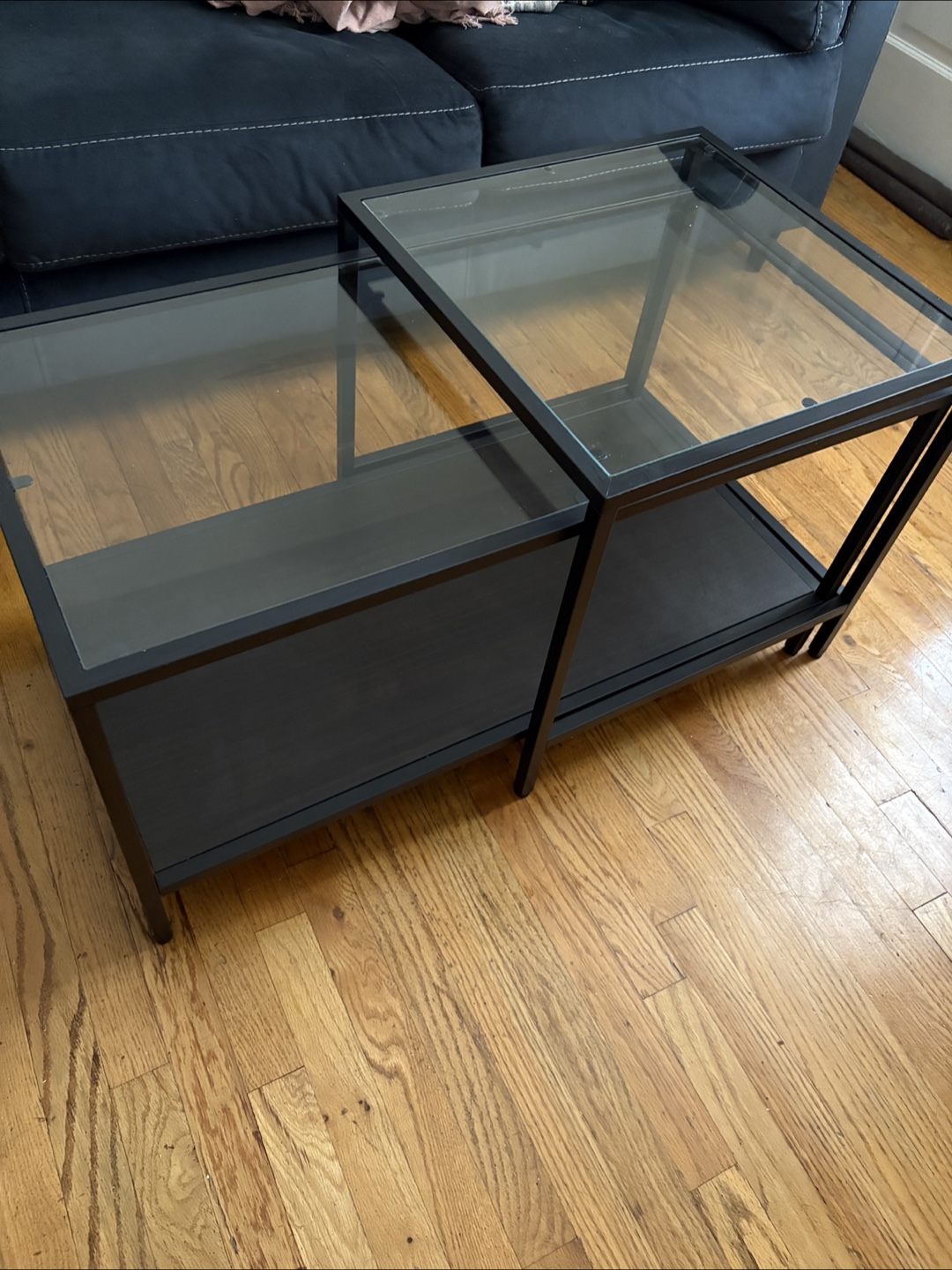 Black Metal & Glass End Table - photo 3