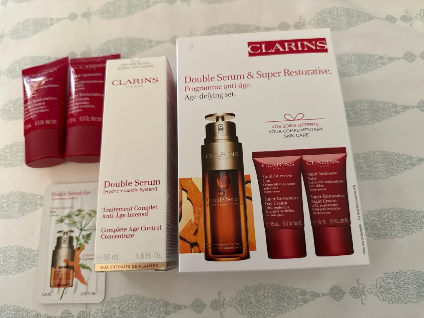 Clarins Double Serum & Super Restorative Set thumbnail