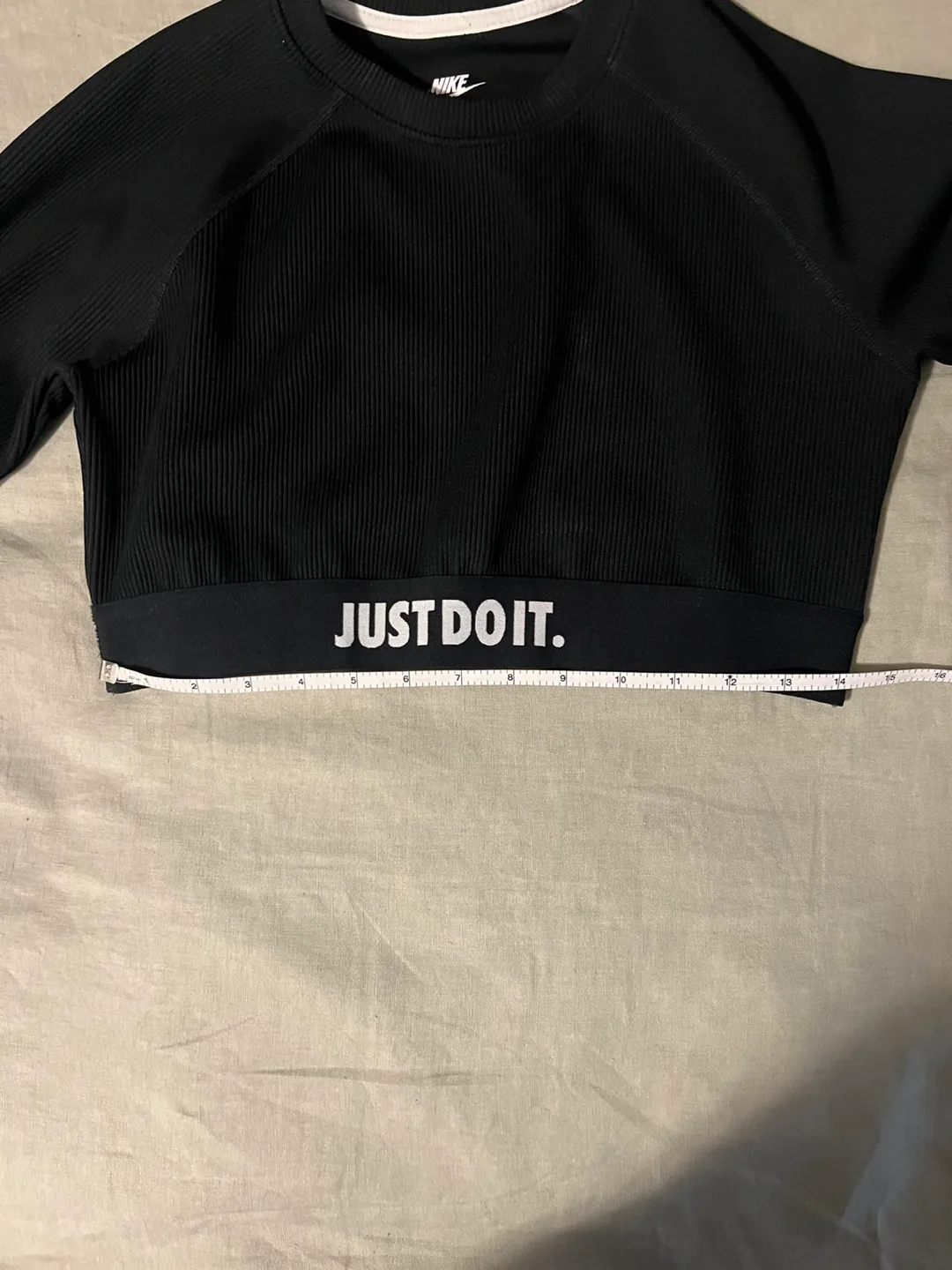 Nike ribbed long sleeve crop top - medium image indicator(9)