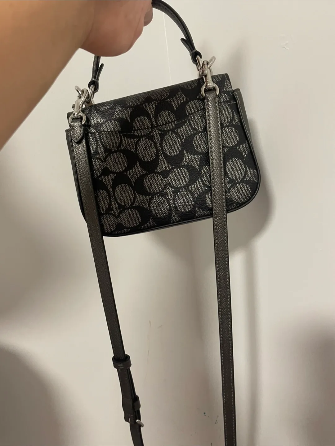 Coach Dempsey Carryall 2 Way Bag thumbnail