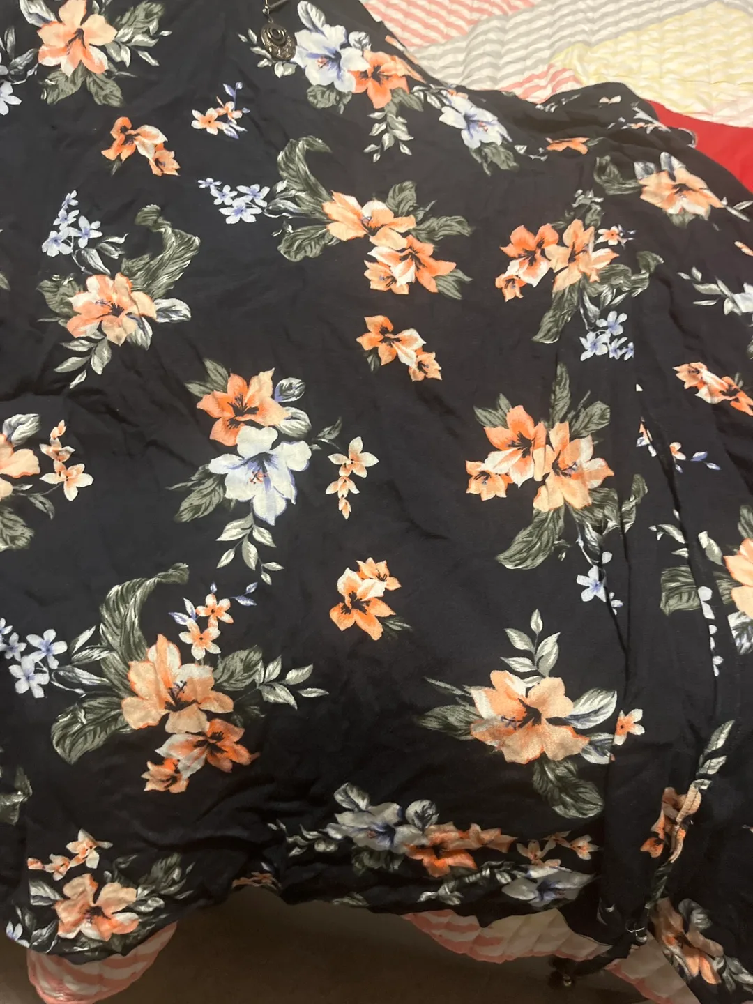 Floral Skirt - Black image indicator(2)