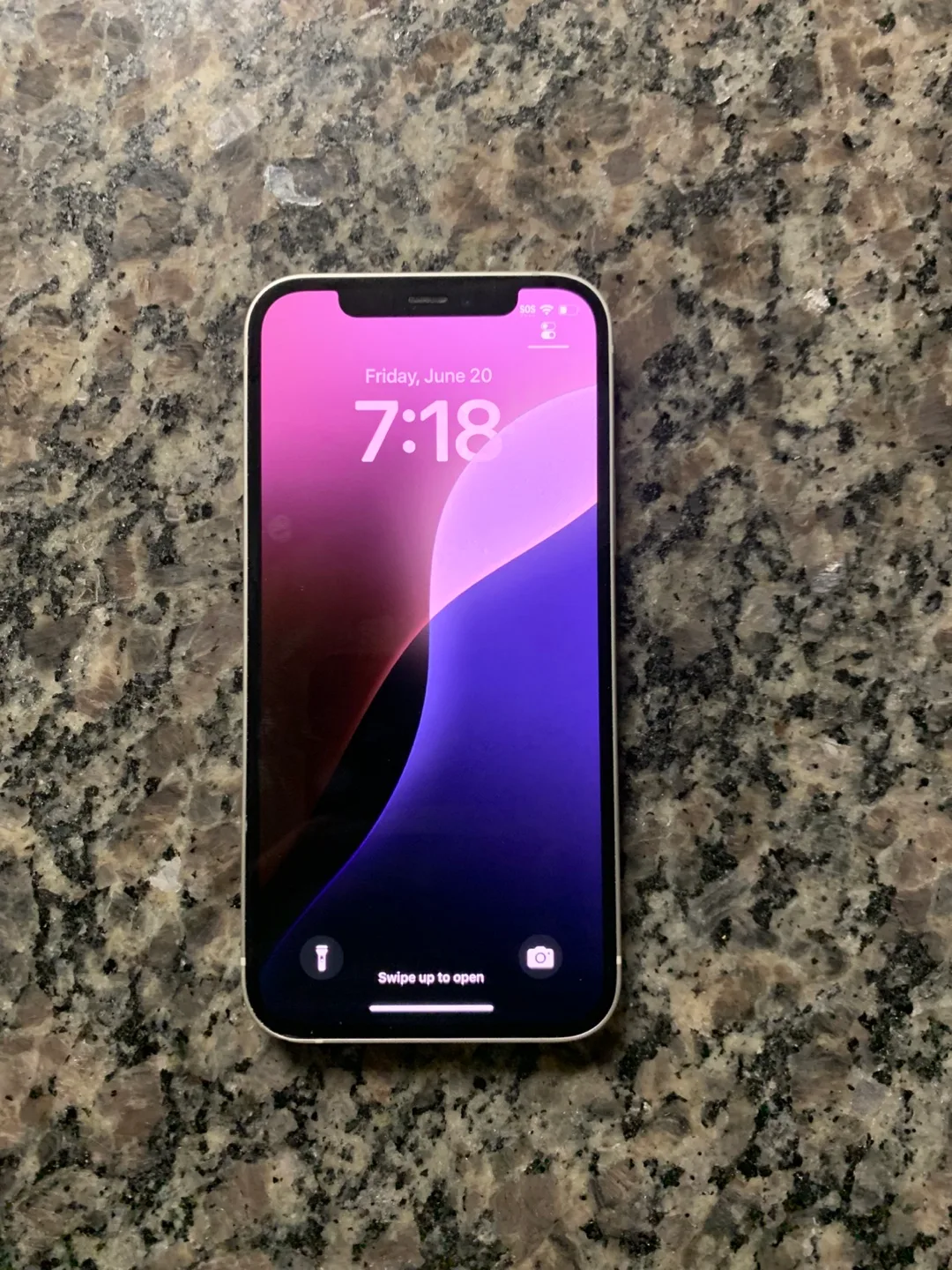 iPhone 12 thumbnail