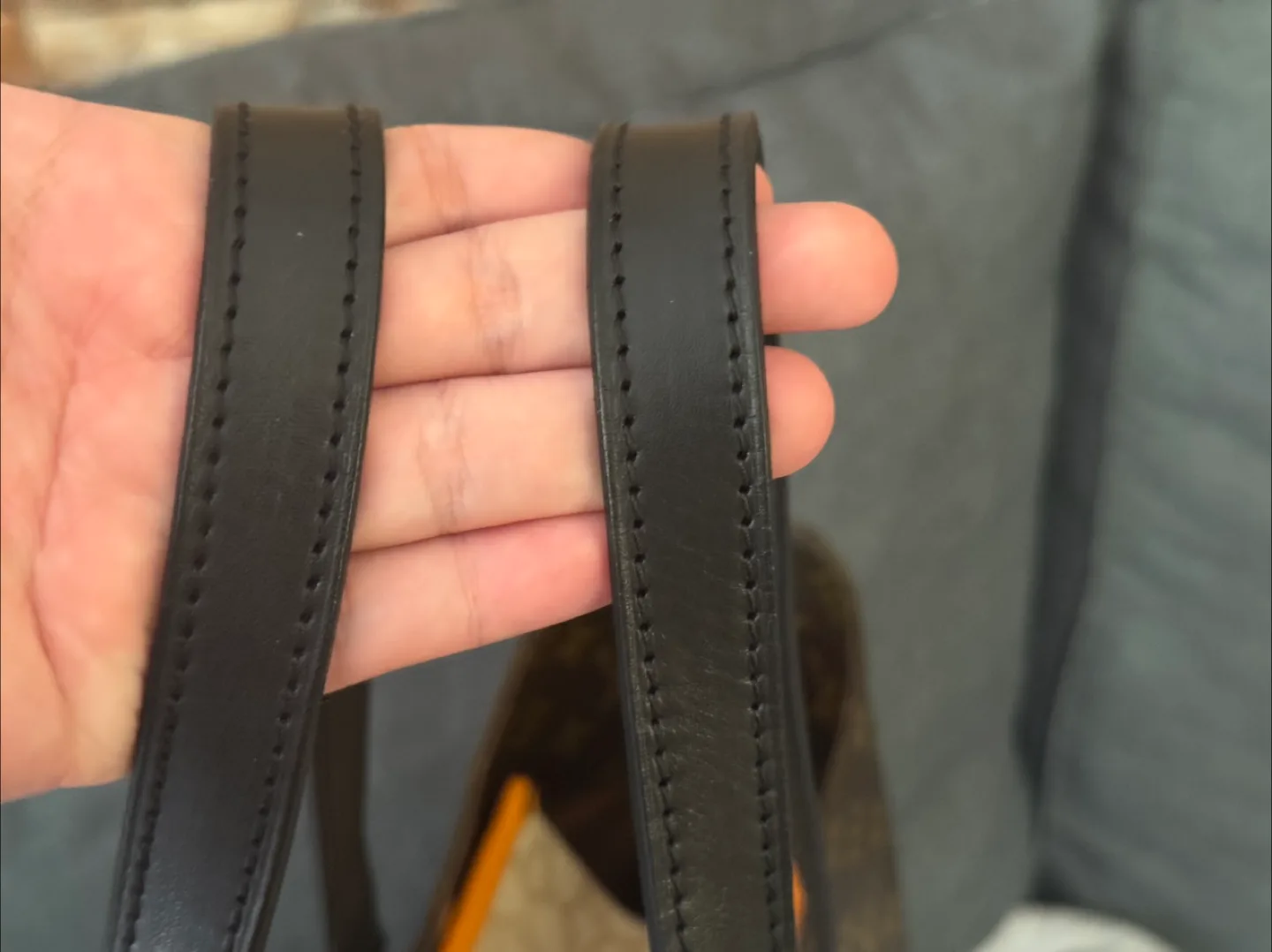 Louis Vuitton bag Cabas Alto image indicator(6)