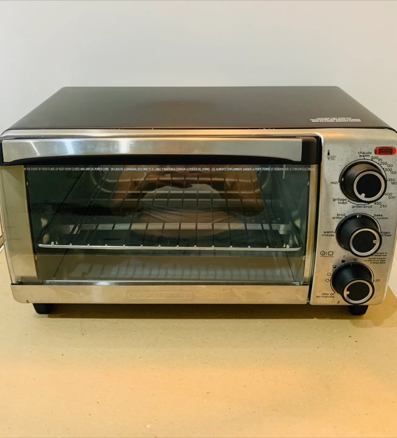 Black & Decker Toaster Oven thumbnail
