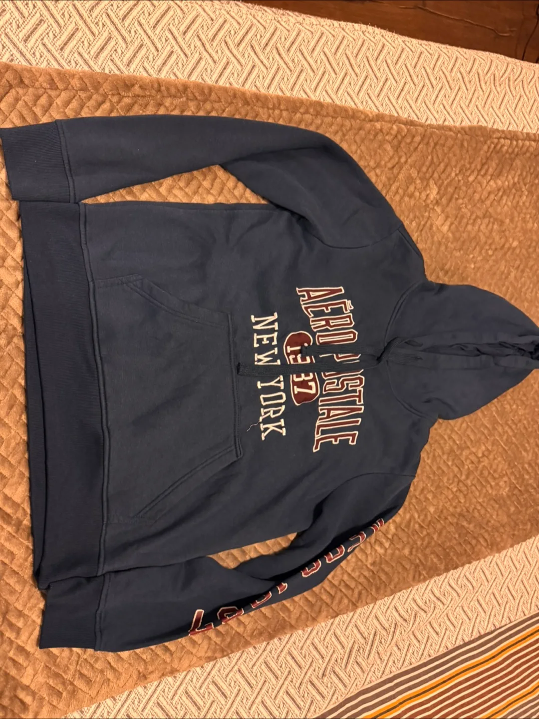 Aeropostale Hoodie - Size M thumbnail