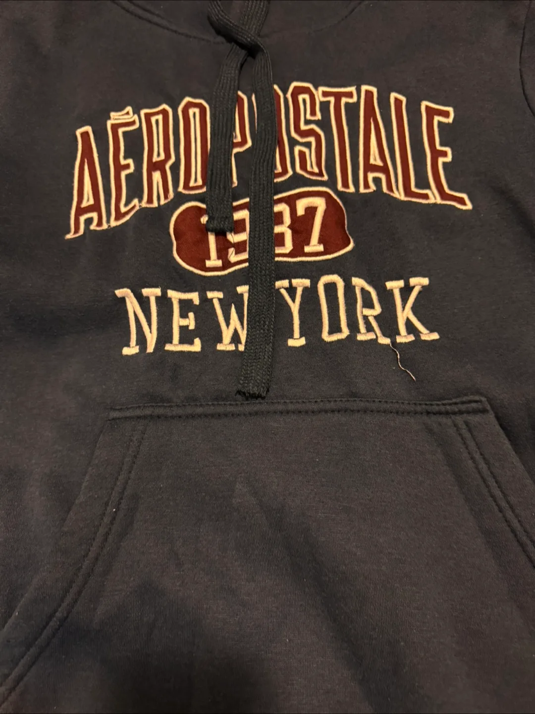 Aeropostale Hoodie - Size M image indicator(2)