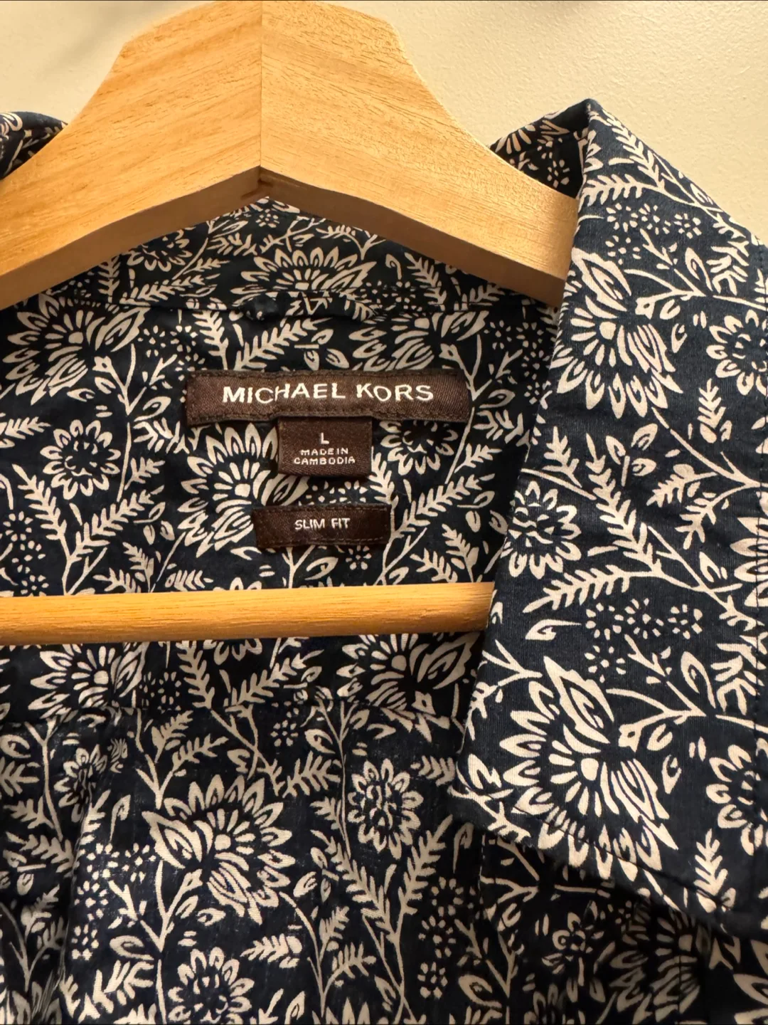 Michael Kors Slim Fit Floral Shirt - Size L thumbnail